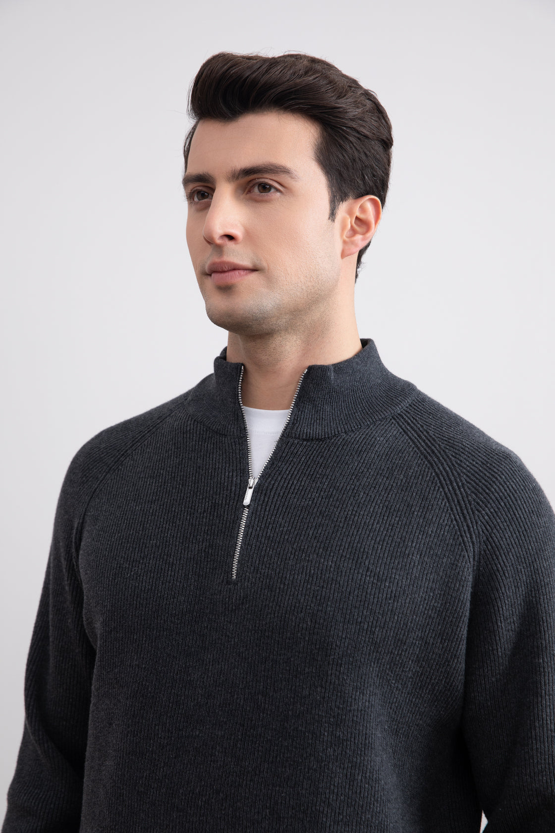 كنزة بياقة half-zip مضلعة إنجليزية بياقة half-zip فحمي