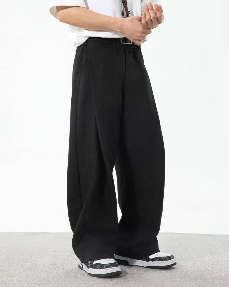 The Three-Dimensional Pleated Pants