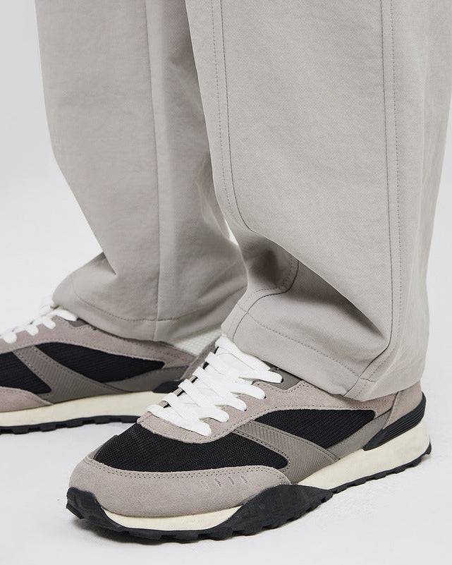 The Beckett Elastic Straight Pants