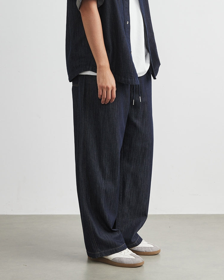 Relaxed Fit Dark Indigo Bundfaltenhose mit Kordelzug Denim Trousers