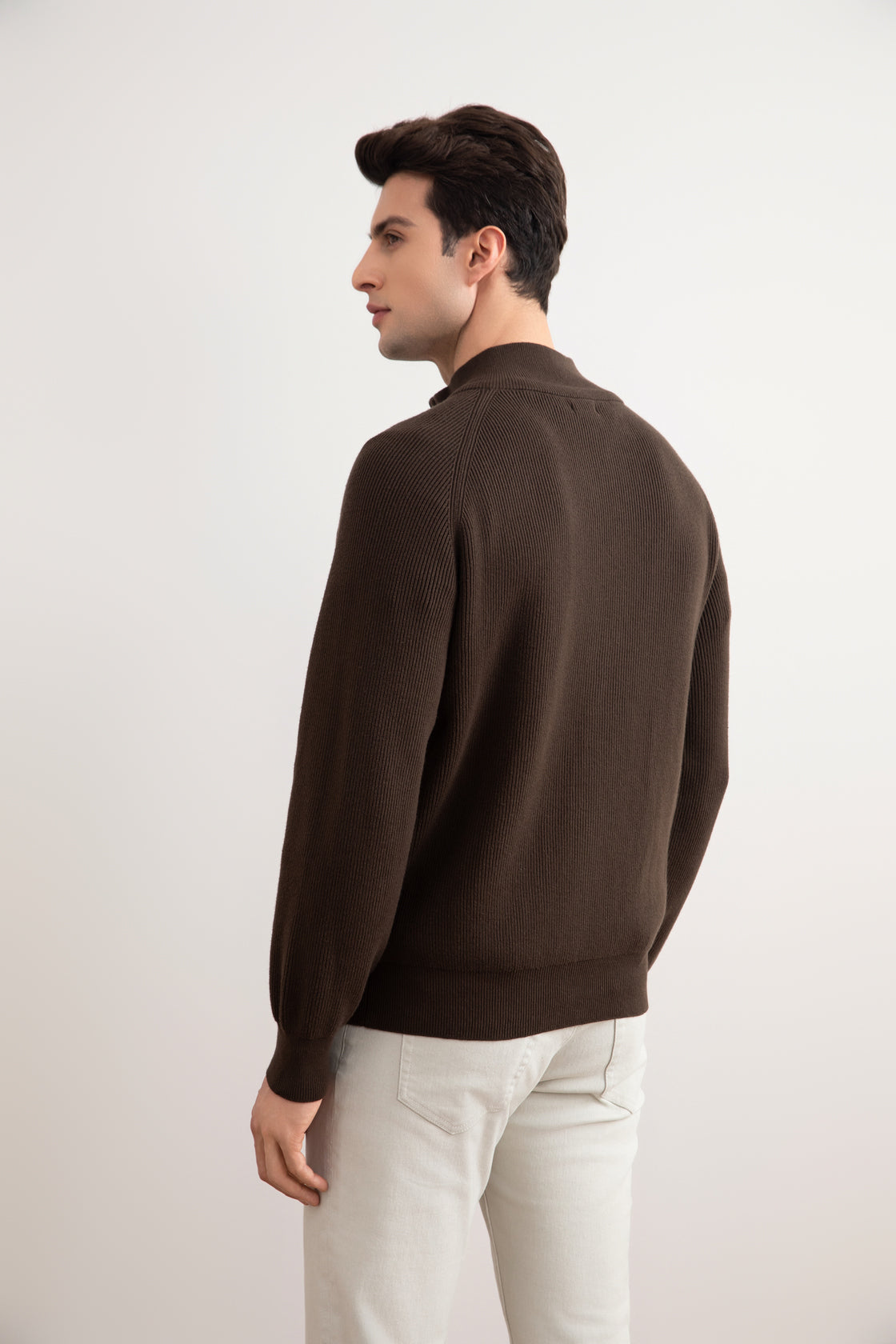 Chaqueta con cremallera completa de canalé inglés marrón