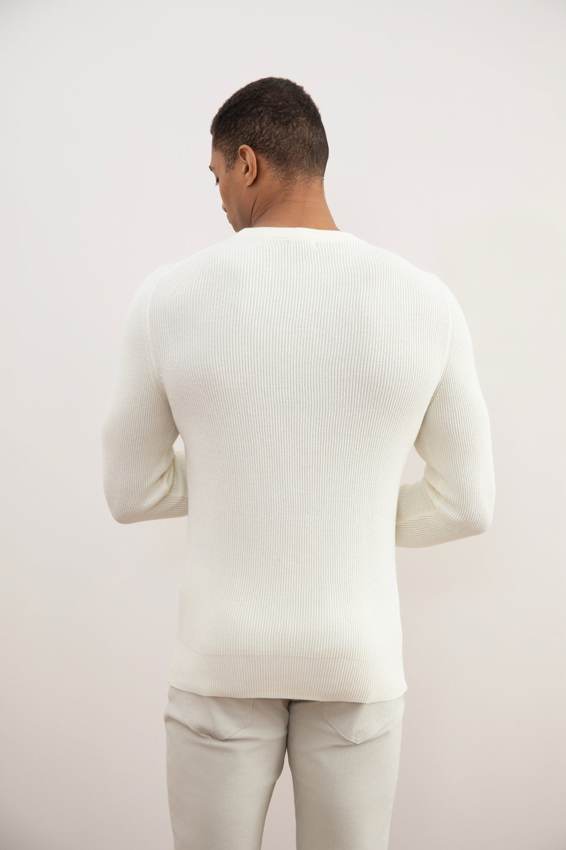 Off-White Jersey de canalé inglés con cuello redondo malfilé
