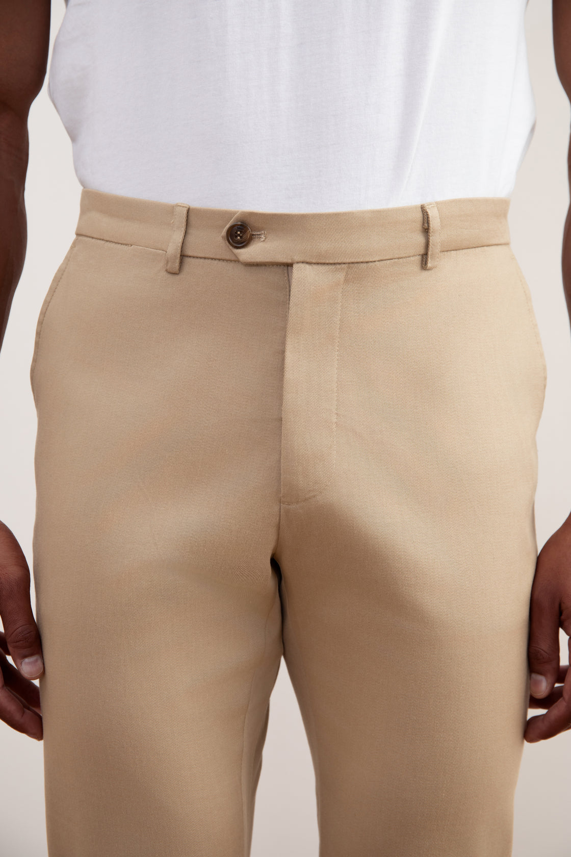 Pantalón chino recto