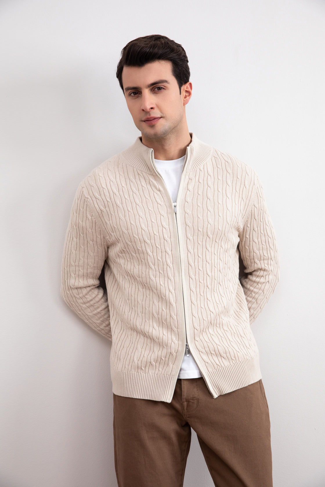 Jersey beige de punto con full-zip entera