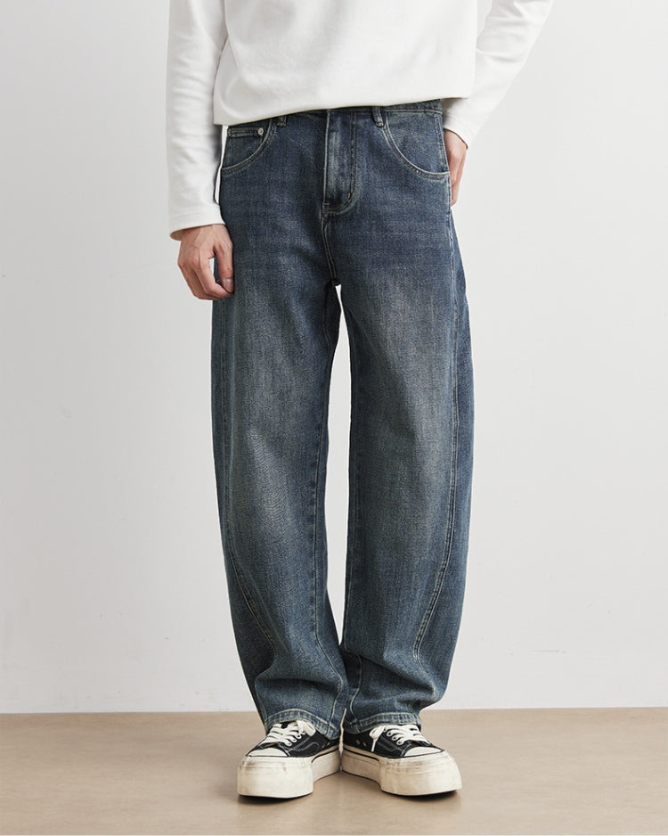 Große entspannte Vintage Jeans mit geradem Bein