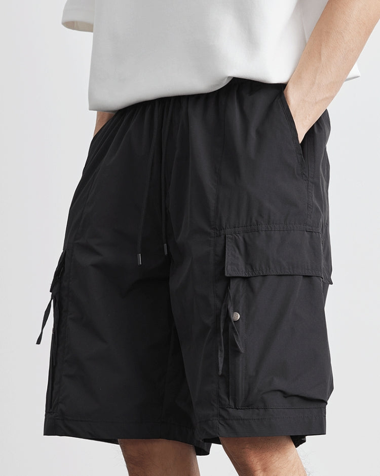 Kniehohe Cargo-Shorts