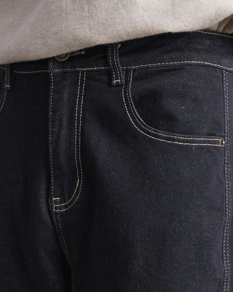 Raw Indigo Jeans mit geradem Bein