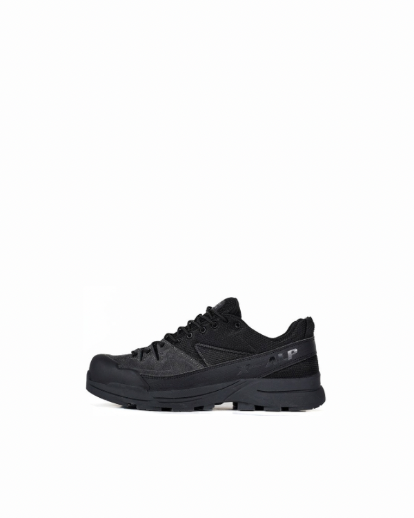 X-Alp Mountain Sneakers