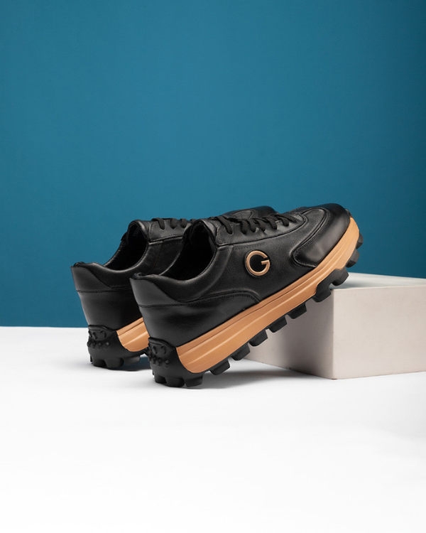 Geneva G-Runner Sneakers