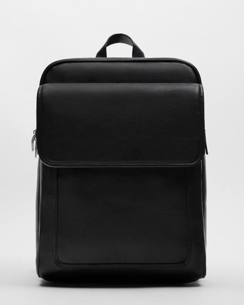 Minimal Tour Leather Backpack