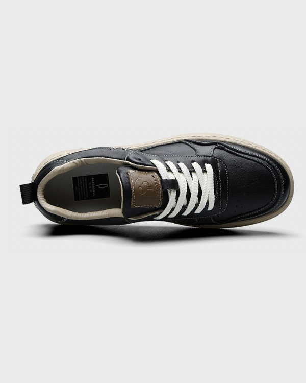 Atlas Dust Low Sneakers