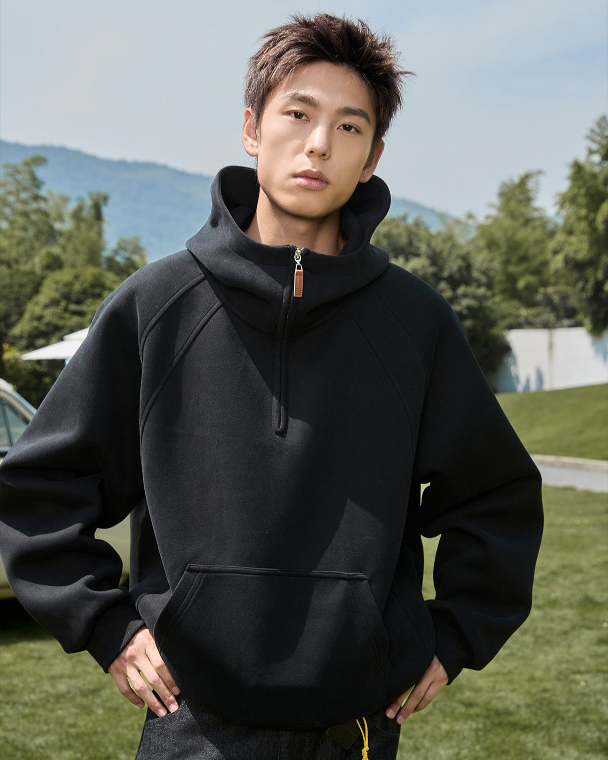 3D Split-Structure Heavy Half-Zip Hooded Sweatshirt