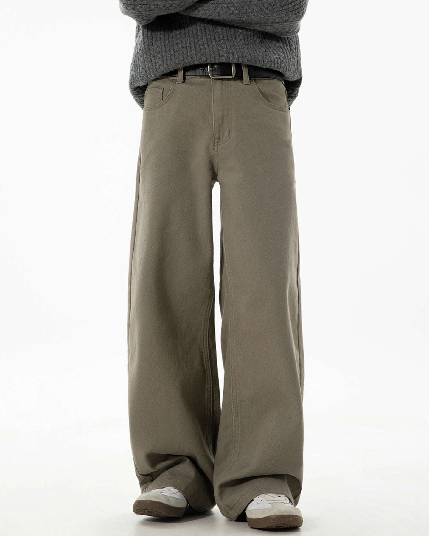 The Autumn Twill Straight Jeans