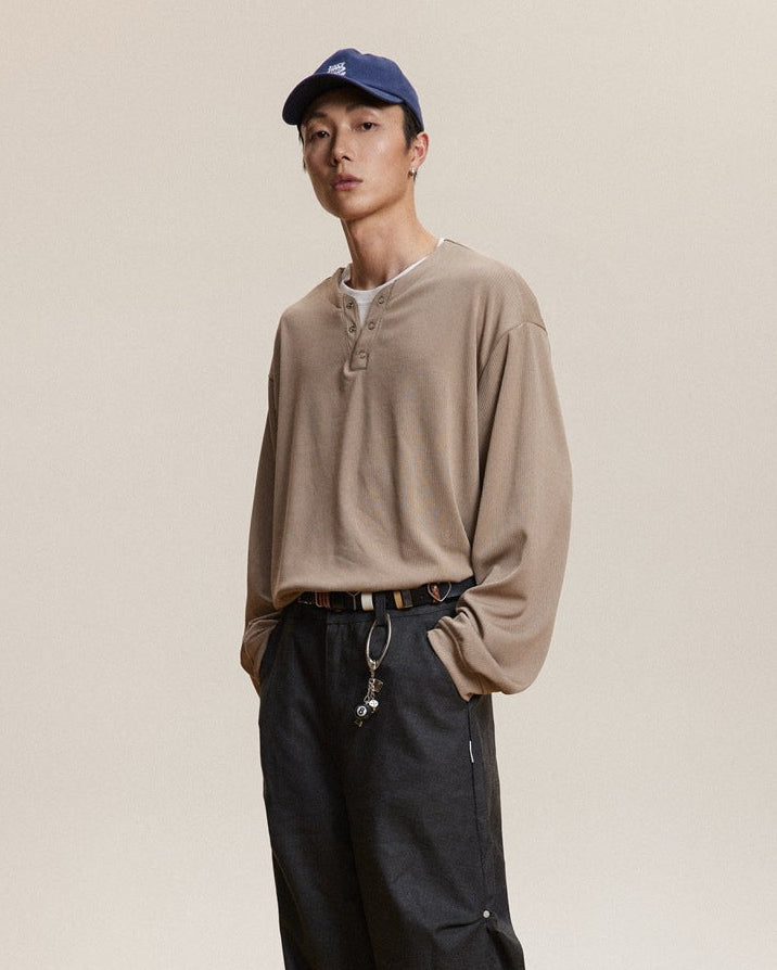 The Rheon Long-Sleeved Collar Top Sweater