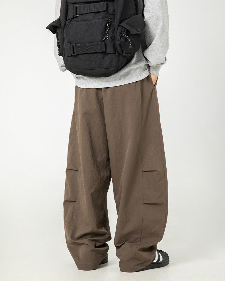 Pantalón con cordón y pliegues Contour