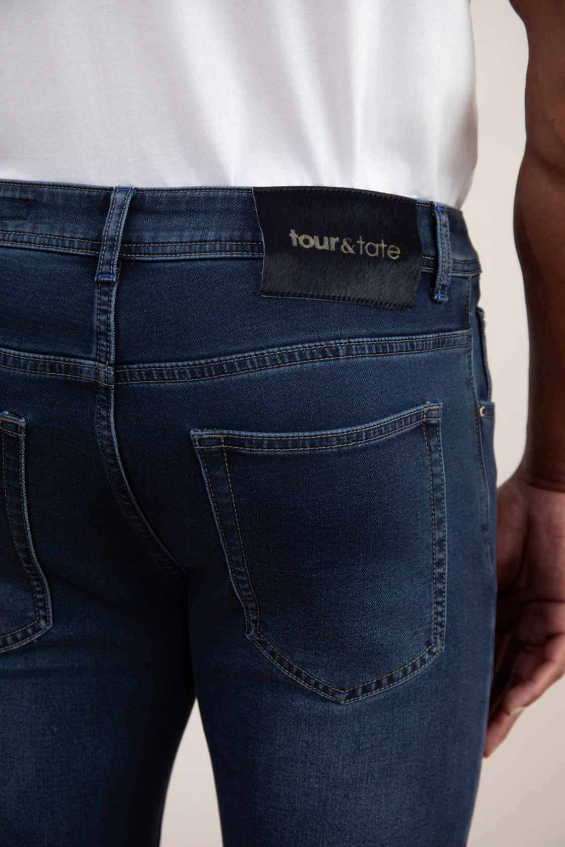 Vaqueros Slim-fit en lavado azul marino