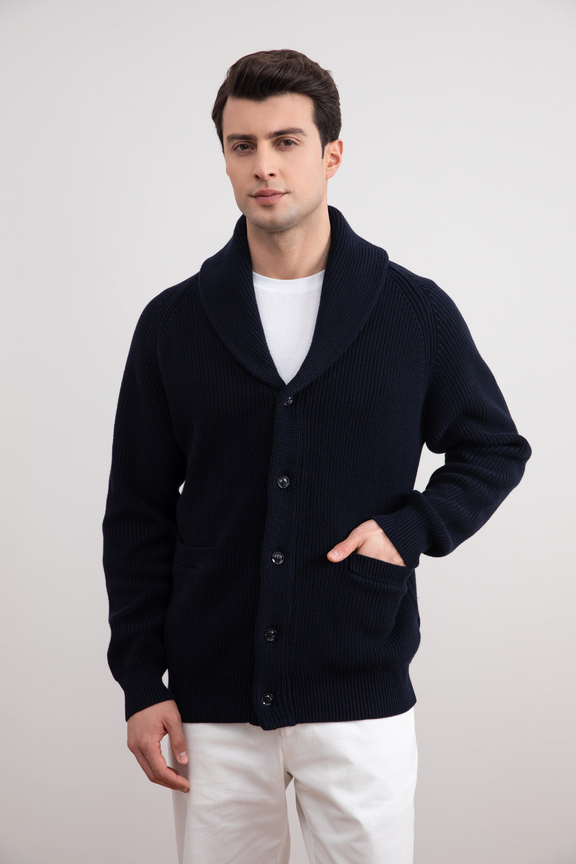 Chaqueta de punto con cuello chal azul marino