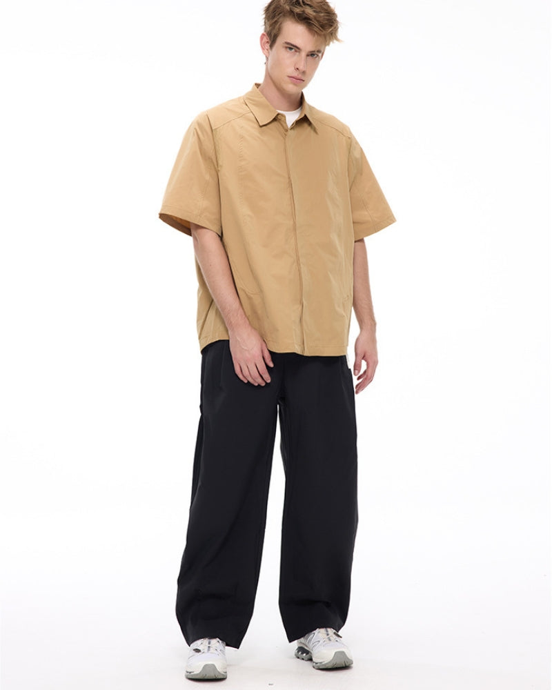 Pantalón urbano de pata ancha