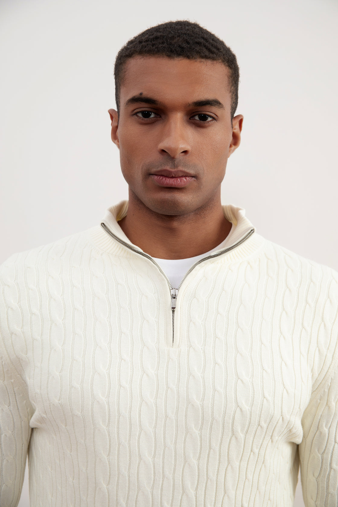 Off-White kaapelineulos puoliksi vetoketjullinen villapaita