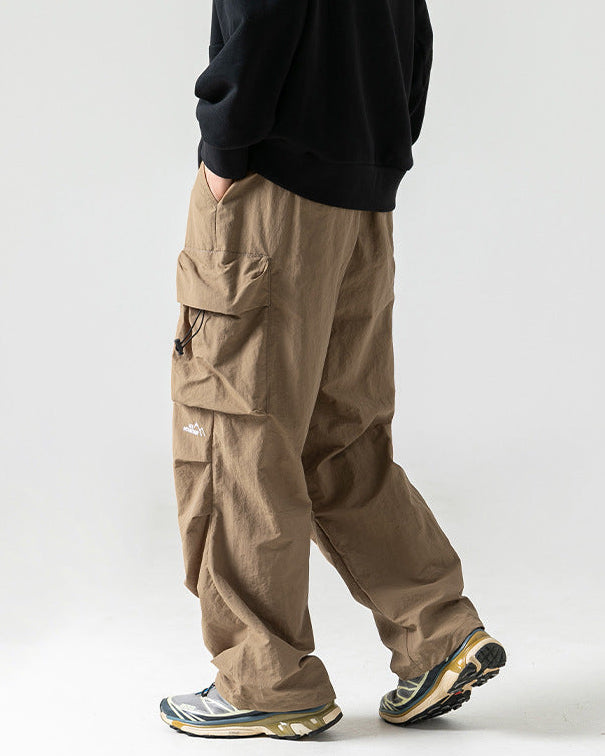 Le pantalon cargo double terrain