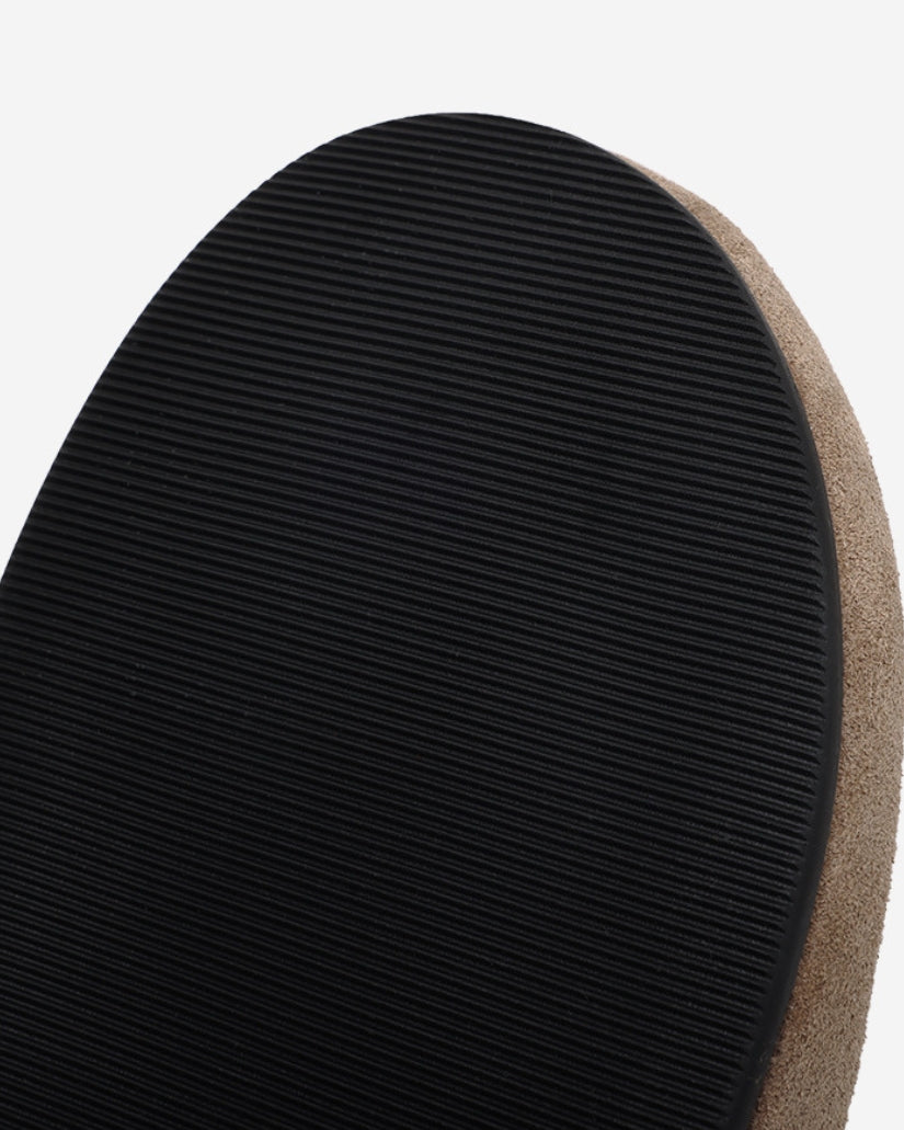 Chaussons en daim pour l'intérieur et l'extérieur