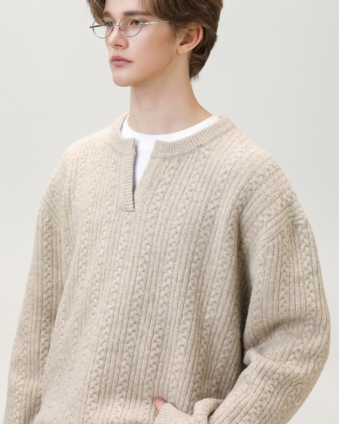 Pull en tricot à col fendu