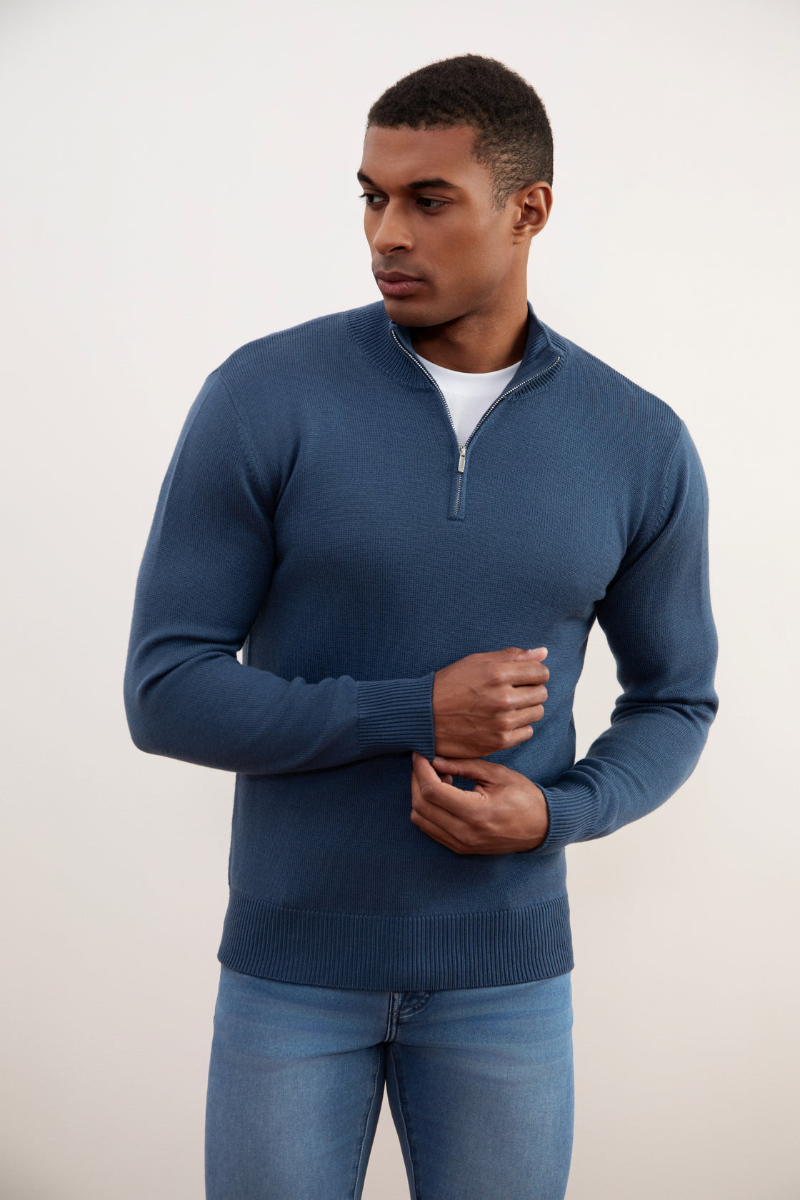Sweater Setengah Ritsleting Wol Merino Biru