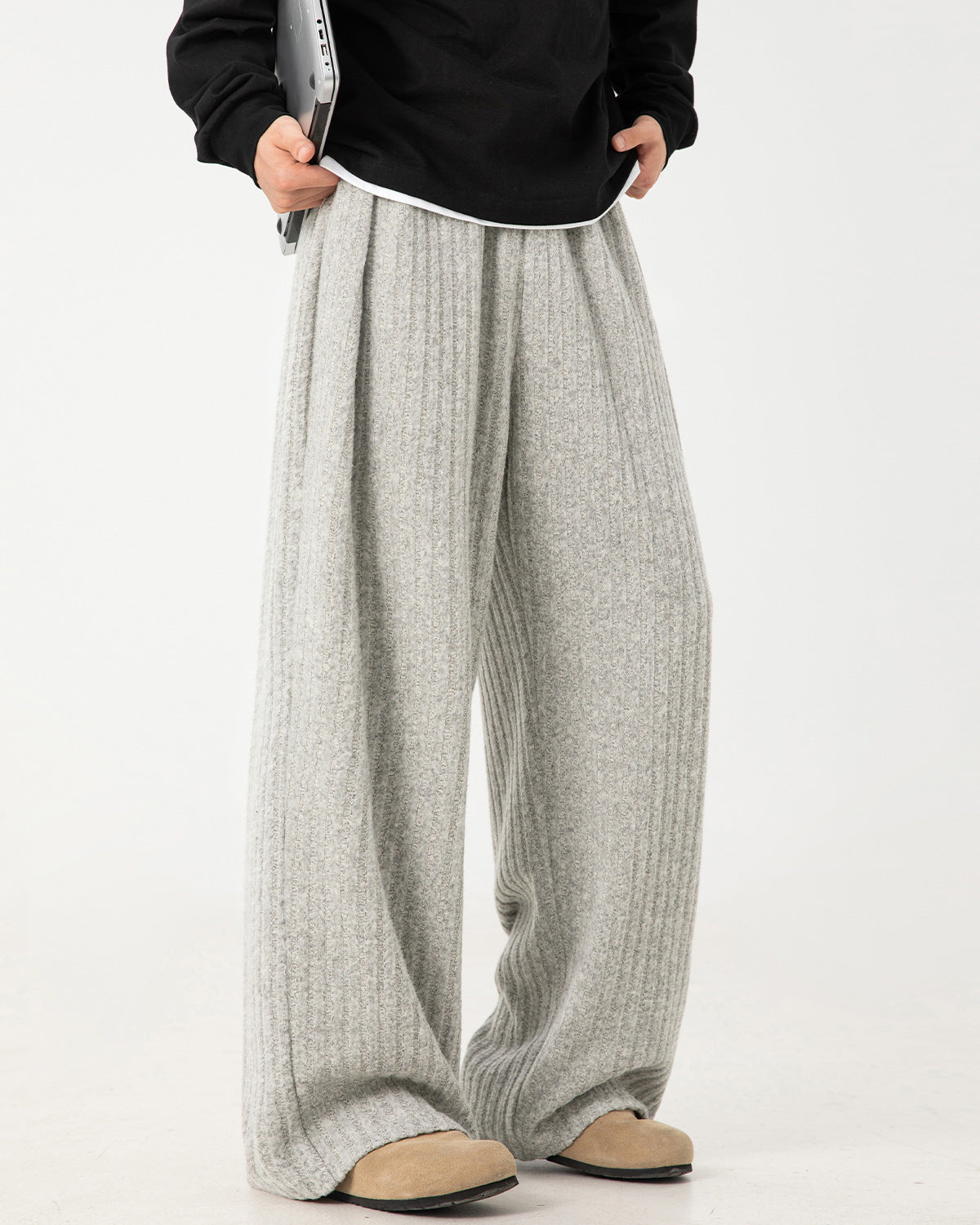 Pantaloni in pile con texture Drape