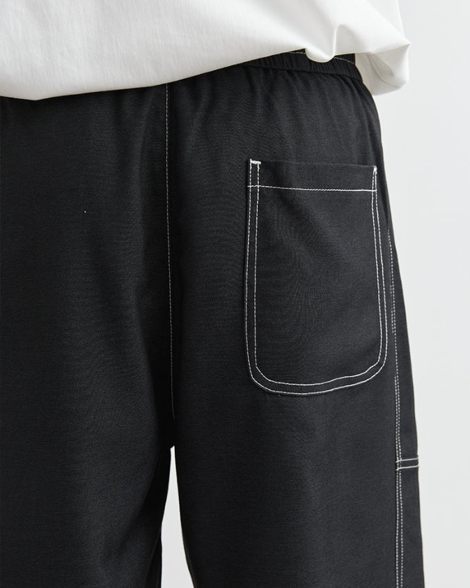 Pantaloncini con punto outline