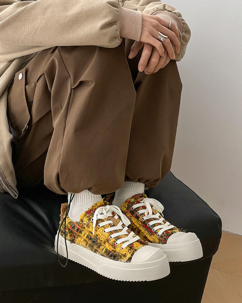 Sneakers con plateau in tweed a mosaico