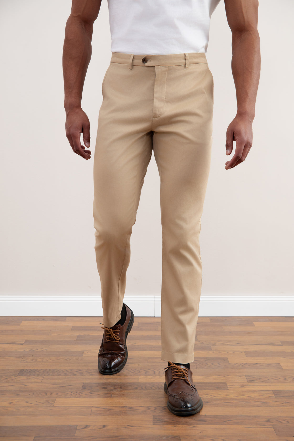 Chino dritti Tan