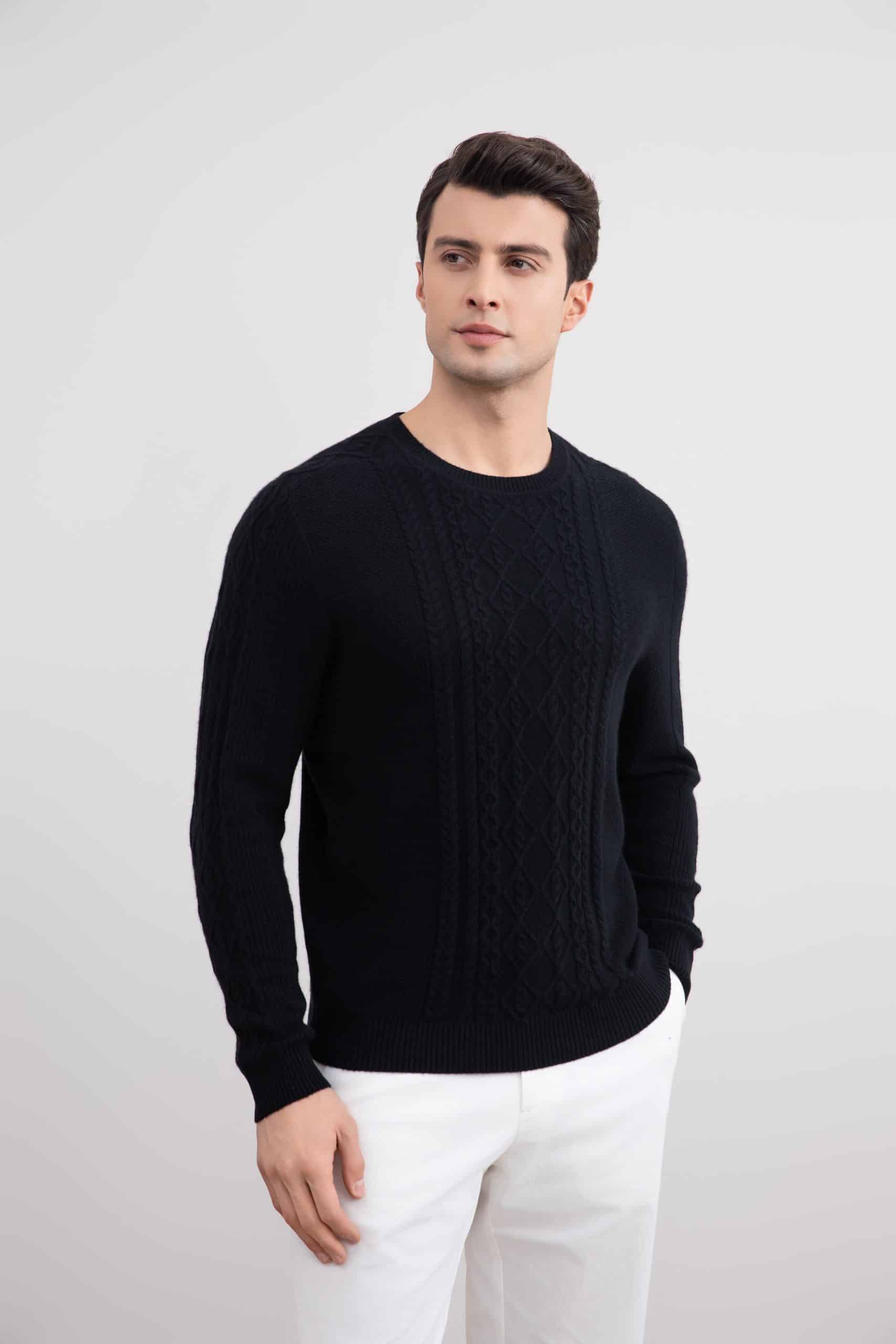 Maglia a girocollo in cashmere nero