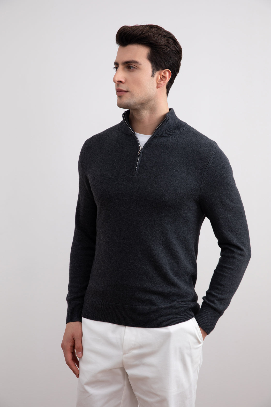 Maglione a mezza zip color carbone