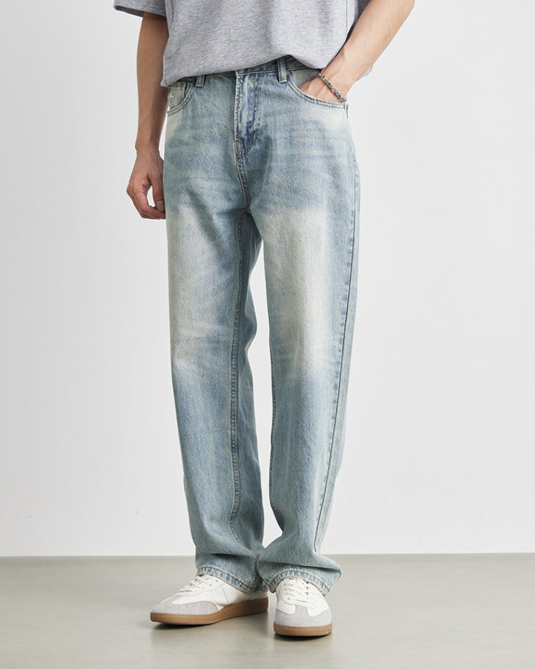 Jeans dritti con lavaggio vintage dal taglio morbido