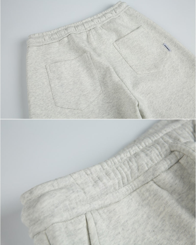 Pantaloni jogger in pile Essential