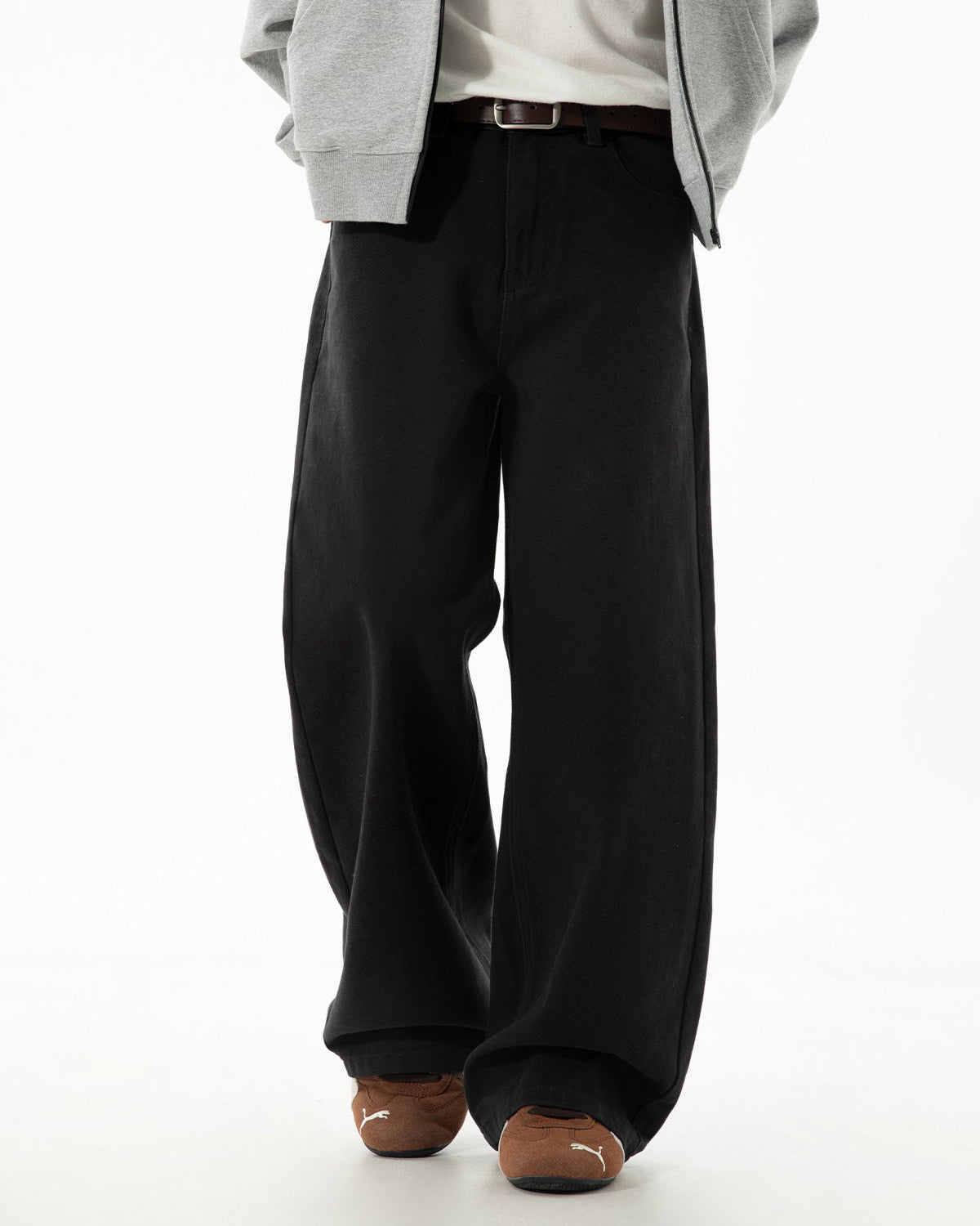 Twill Ease Straight Jeans