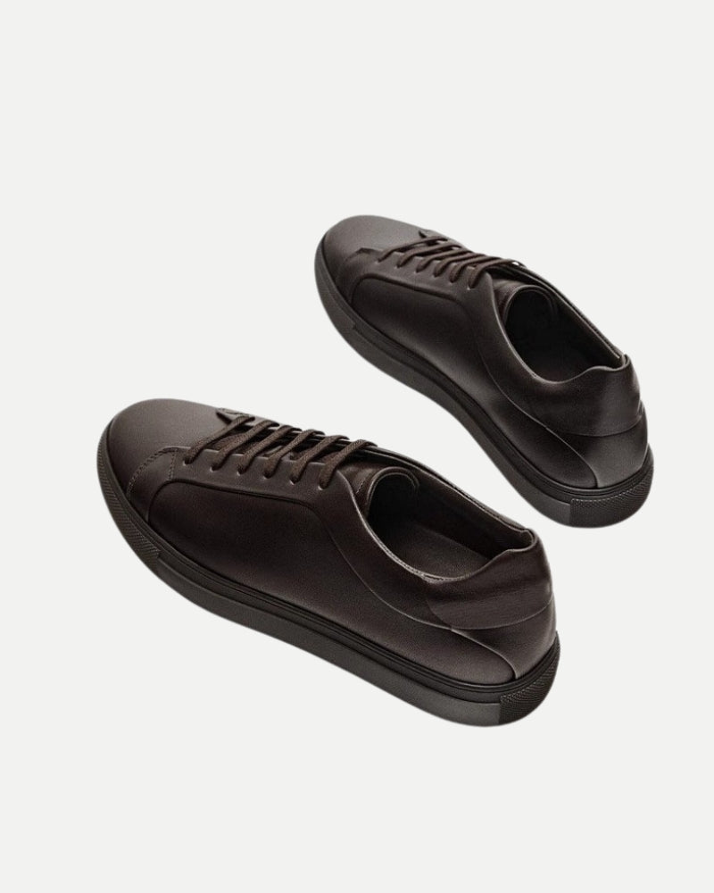 Klassiske joggesko med lav topp i skinn - brun