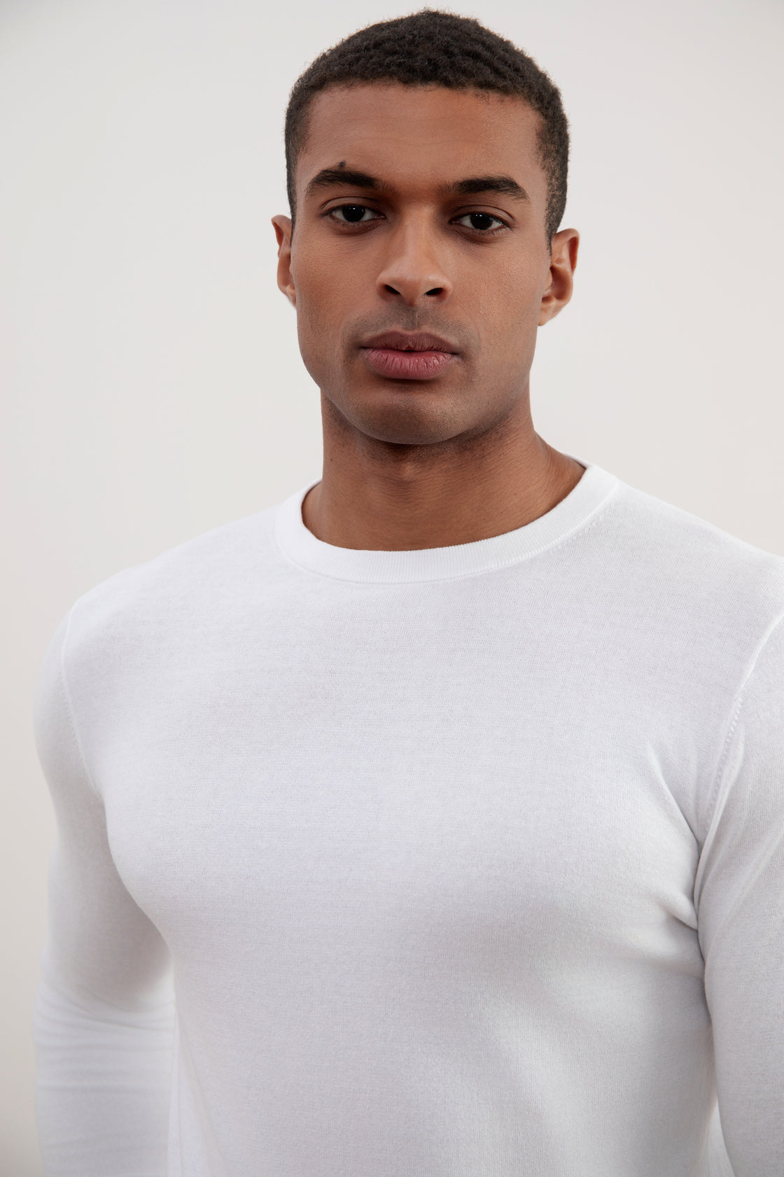 Witte Lichtgewicht Sweater