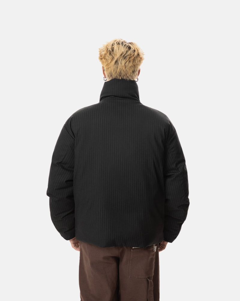 Geïsoleerde pufferjas met hoge hals