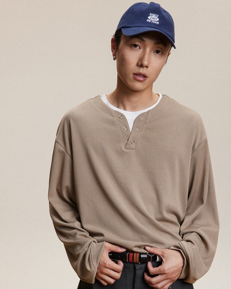 The Rheon Long-Sleeved Collar Top Sweater