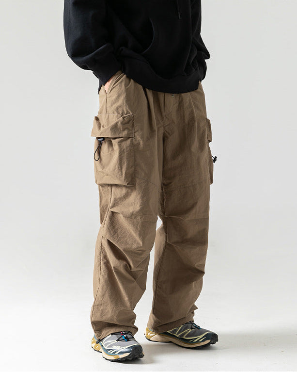 A calça cargo no estilo japonês