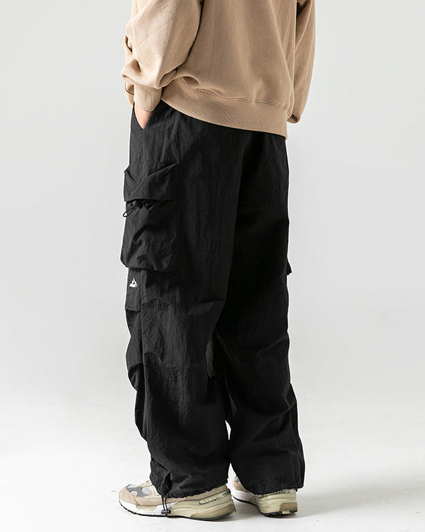 A calça cargo no estilo japonês