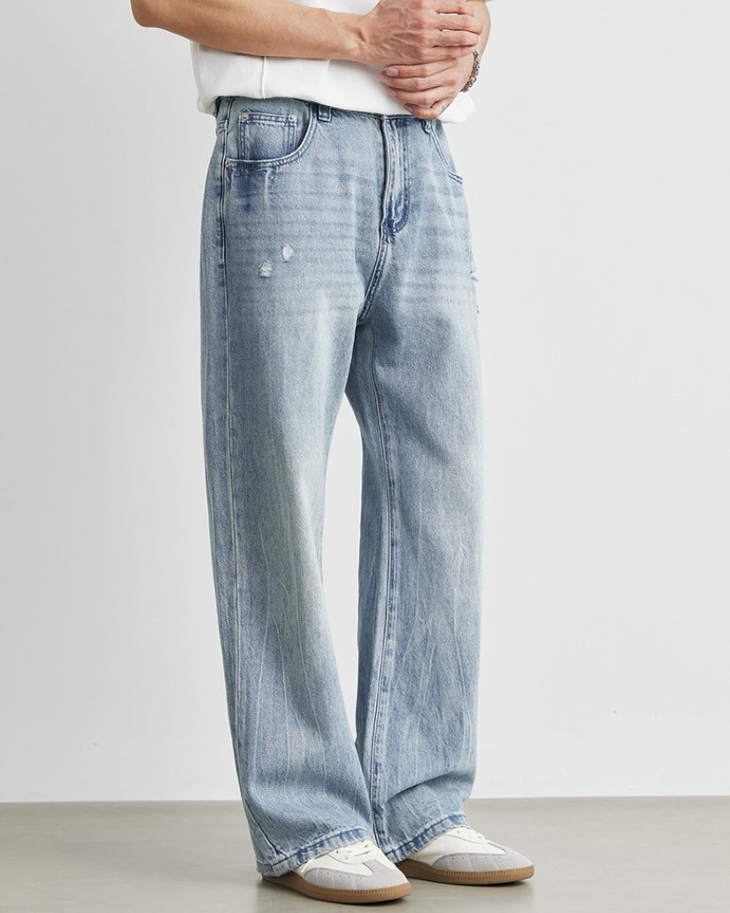 Jeans azul de pernas largas usado