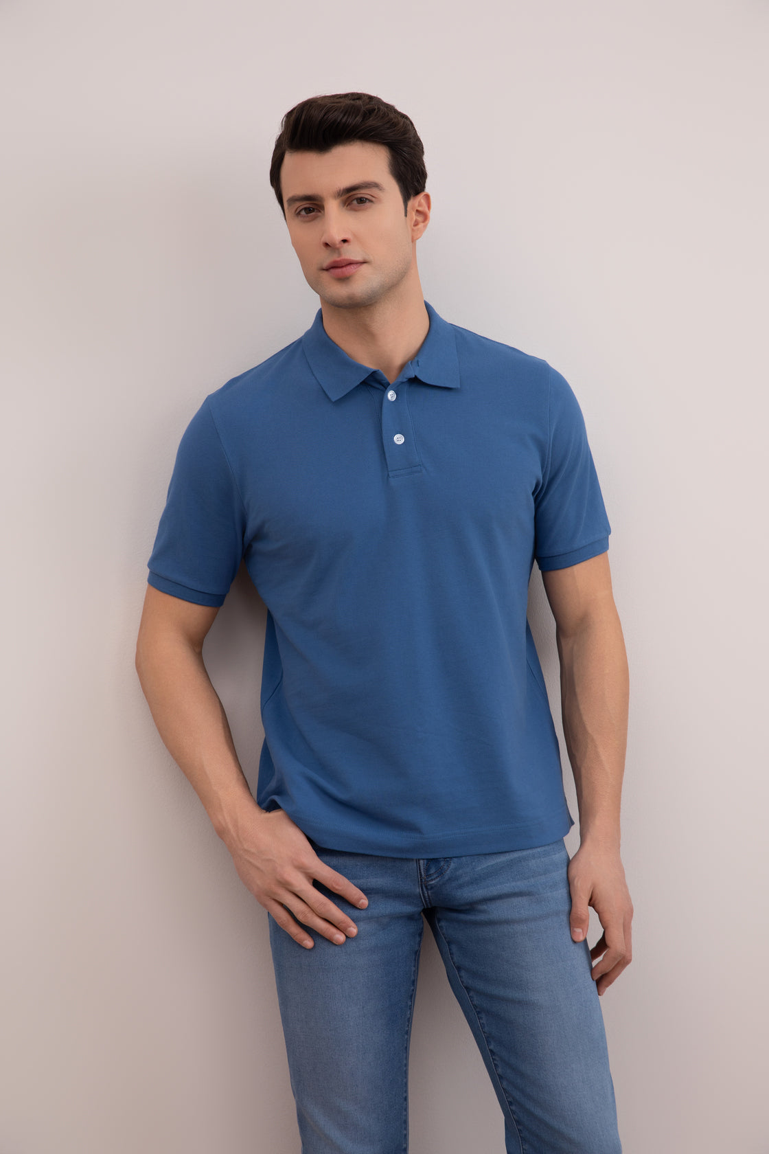 Camisa polo azul de algodão piqué