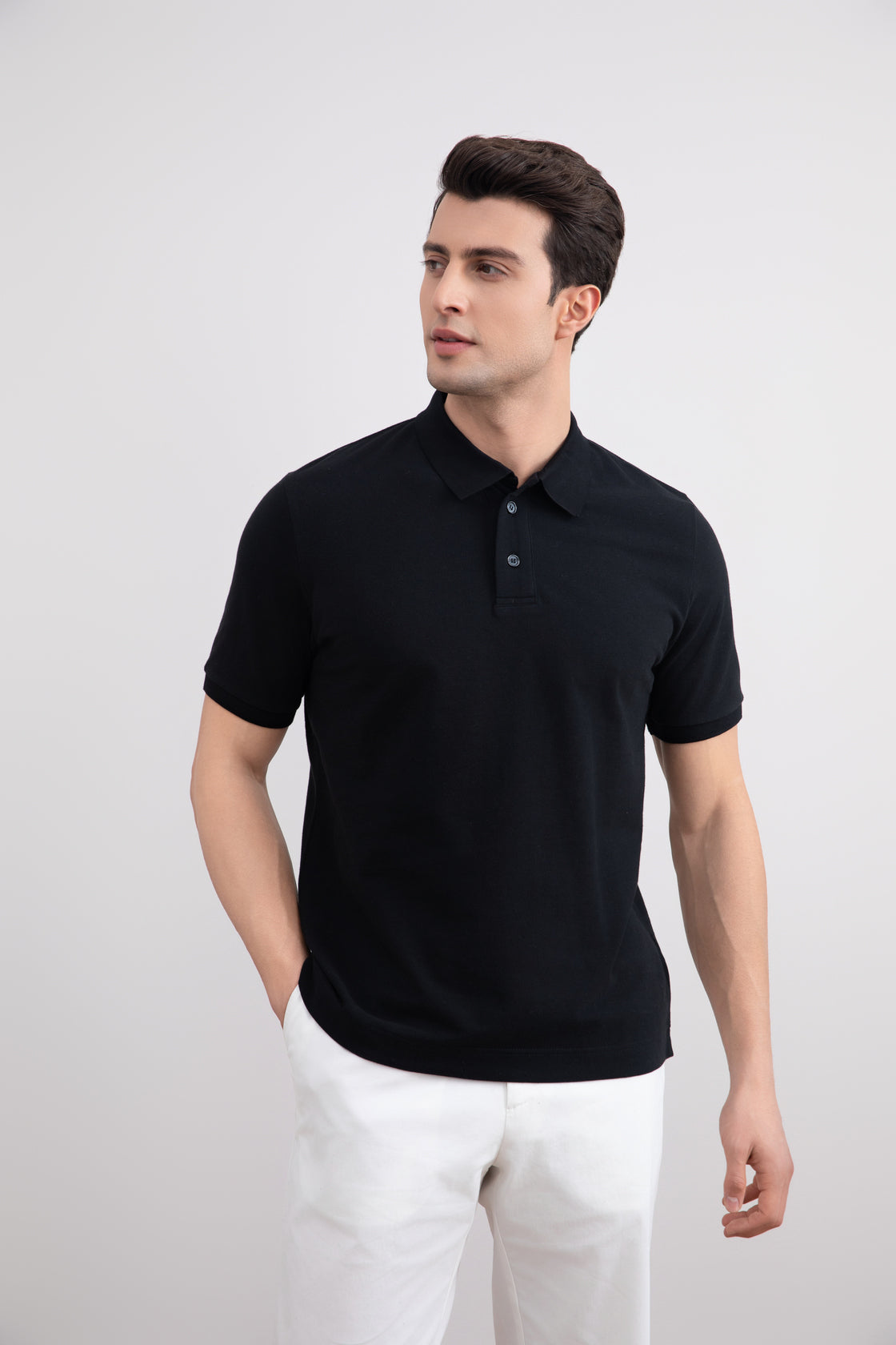Camisa polo preta de algodão piqué