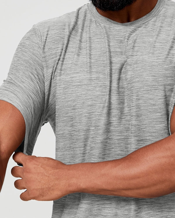 Camiseta sem costura de desempenho