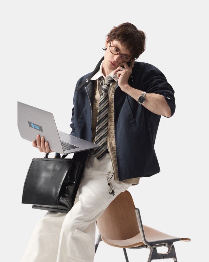 Jaqueta com gola alta e zíper