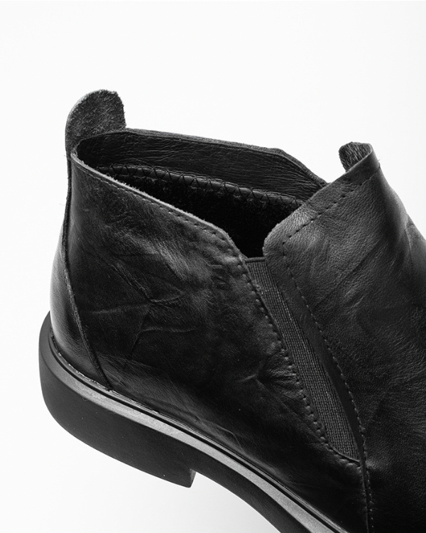 Bota Vienna em couro macio para tornozelo