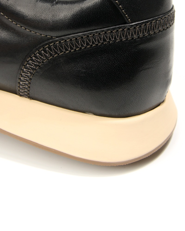 Tênis de couro Obsidian Glide