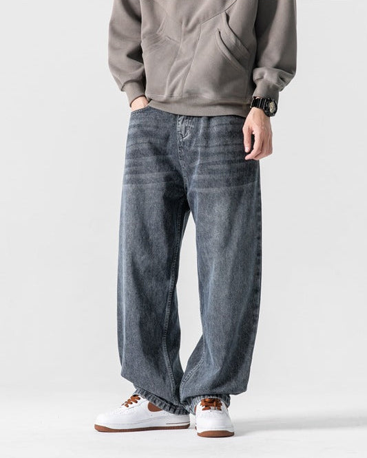 The Harbor Wash Tapered Denim Jeans